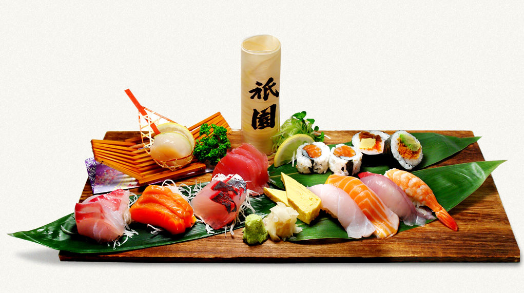 Large Sashimi and Sushi Platter